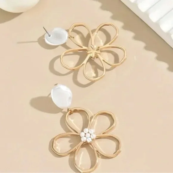 Gold-Tone Floral Drop Earrings with Faux Pearl Accents - Picture 3 of 5